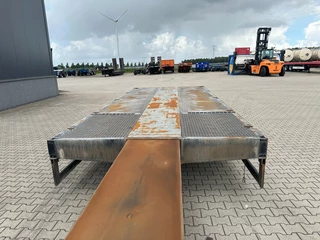 Broshuis N/A 2019 - 3ABSD Lowloader 3-axle / GVW: 59.000kg / Neck: 23.000kg / hydraulic steering + ramps + loading table / 4.60m extendable / winch / liftaxle obrazek 54