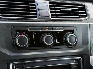 Volkswagen Caddy 2020 - 1.4 TGI 111 PK / CNG / L2H1 / MAXI / 1e EIG. / AIRCO / CRUISE / ACHTERKLEP / INRICHTING bild 15