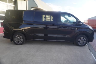 Ford Transit Custom 2025 - 320L 2.5 PHEV 233PK L2H1 Limited 8 Persoons PHEV Automaat obrazek 3