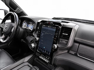 Dodge Ram 1500 2022 - 5.7 V8 4x4 Crew Cab Limited image 15