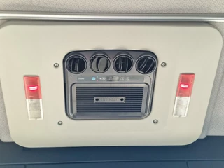 MAN TGX 2016 - 18.560 4x2 - Retarder - Night clima - Full air - 2x tank bild 17
