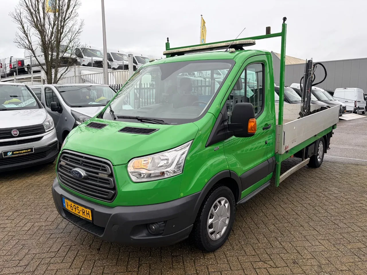 Ford Transit 2018 - 350 2.0TDCI Openlaadbak HIAB T-CLX013 Kraan Airco Cruisecontrol Trekhaak afbeelding 2