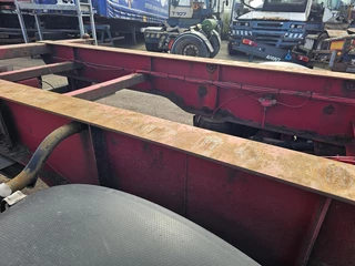 Trailer OZC 42-327 |40 FOOT HIGHCUBE CHASSIS| SAF DISC| APK /TUV | 18-09-2025. 2006 - N/A obrazek 22