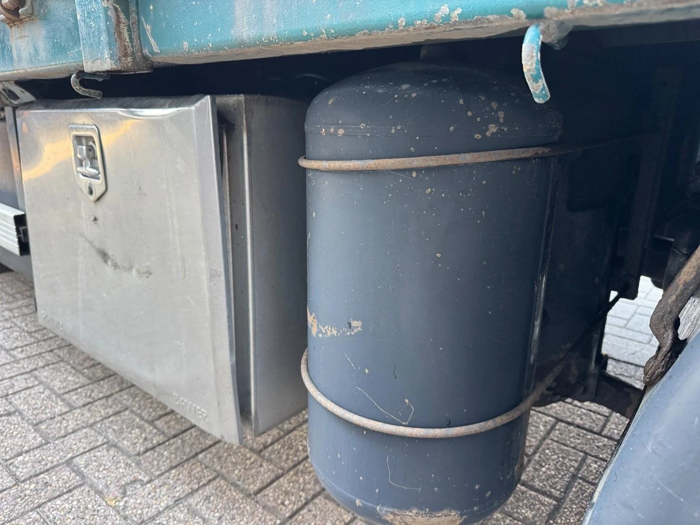 DAF 85 2006 - CF85-380 Palfinger PK 23002 D imagem 27