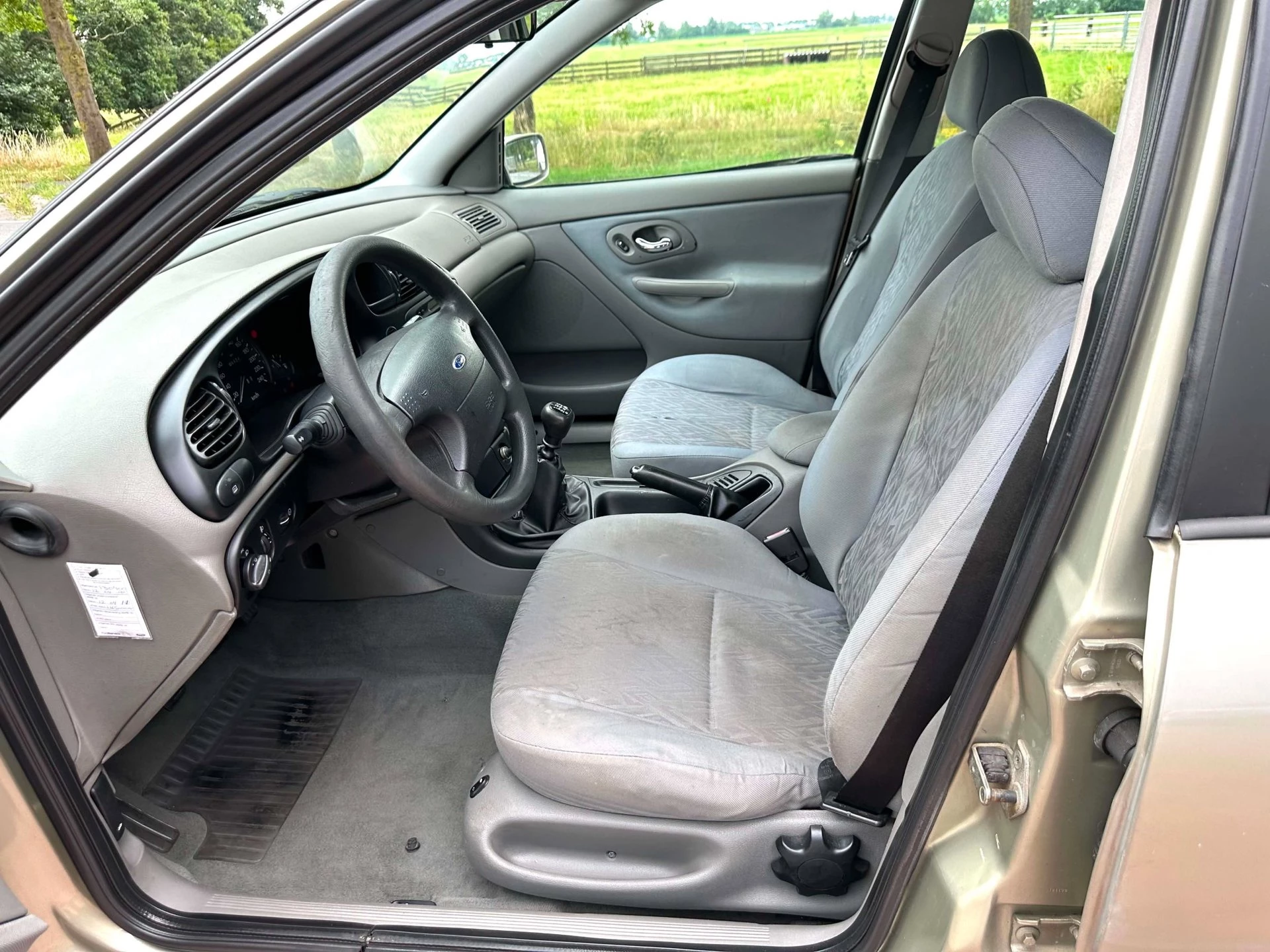 Ford Mondeo 2000 - 1.6-16V Benzine Buss. Edit. NWE APK Airco Marge Youngtimer!!! obrázek 11