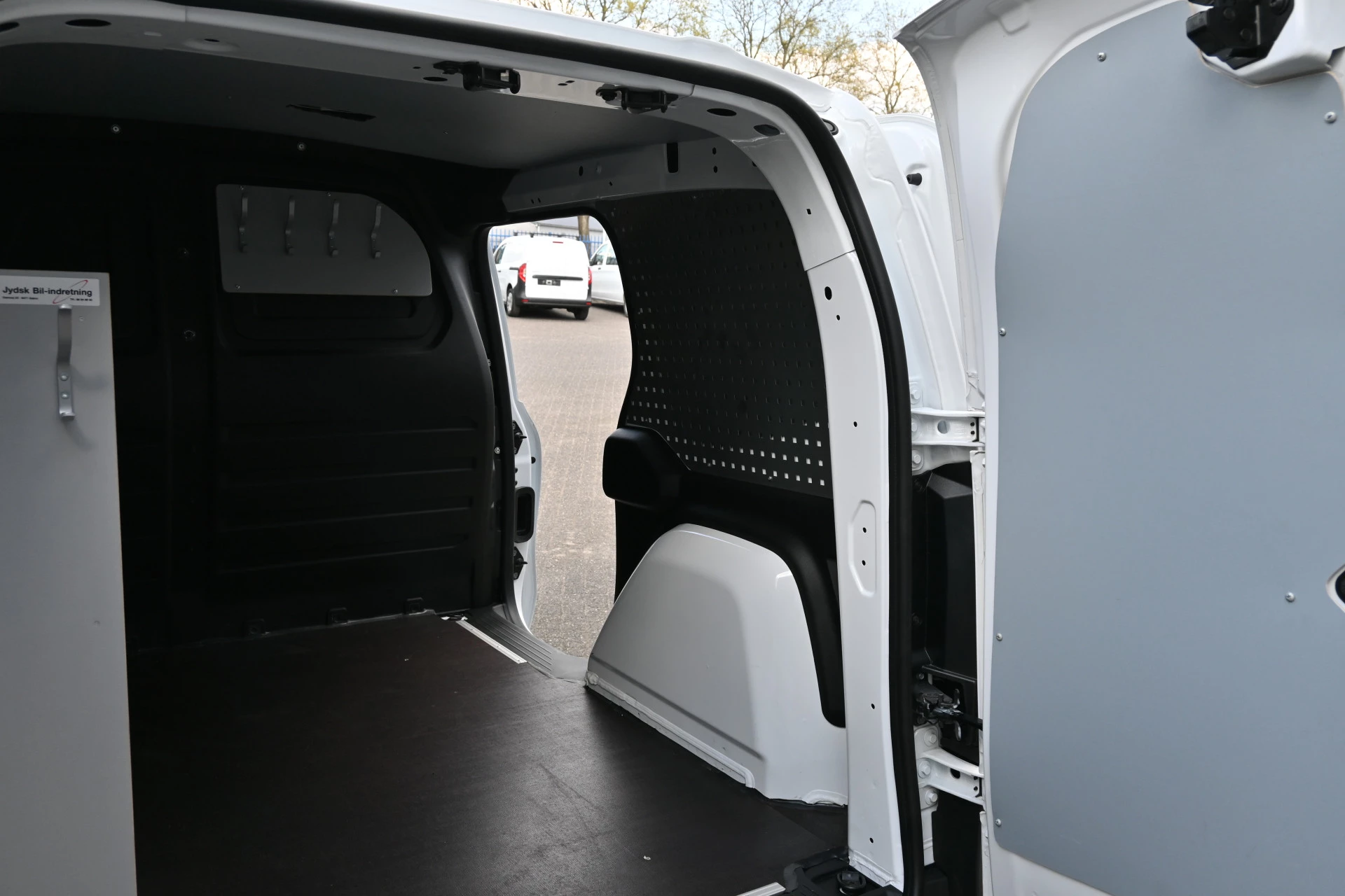 Mercedes-Benz Citan 2023 - 110 CDI L1 Pro imagen 24