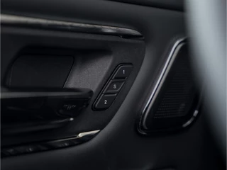 Dodge Ram 1500 2024 - 5.7 V8 4x4 Crew Cab Limited Night obrazek 23