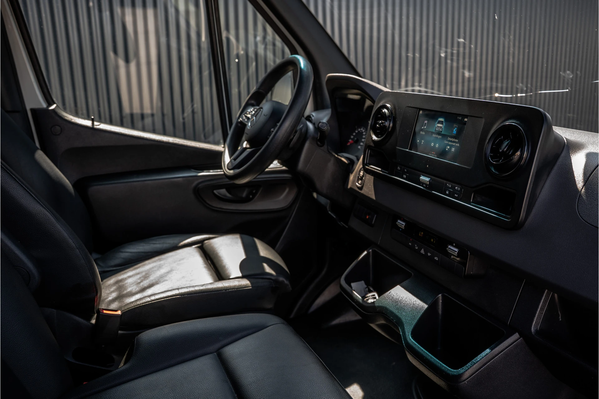 Mercedes-Benz Sprinter 2018 - 314 CDI L3H2 | DC | Dubbele Cabine | Mixto | Automaat | 1e Eigenaar | Mbux | Cruise | Climatronic Bild 2