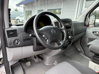 Volkswagen Crafter 2013 - 35 2.0 TDI L3H2 LET OP!! SPECIAL 4X4 100% ALL TERRAIN image 6