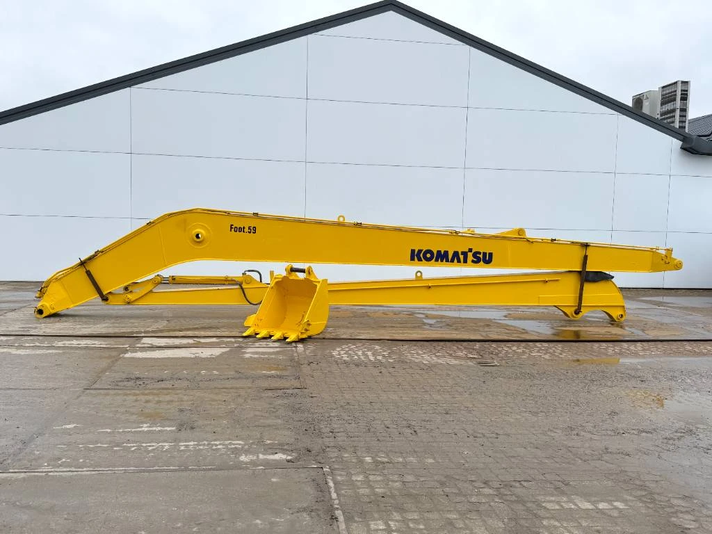 Komatsu 2025 - Long Reach Attachments 18m - Fits to 20-25t image 1