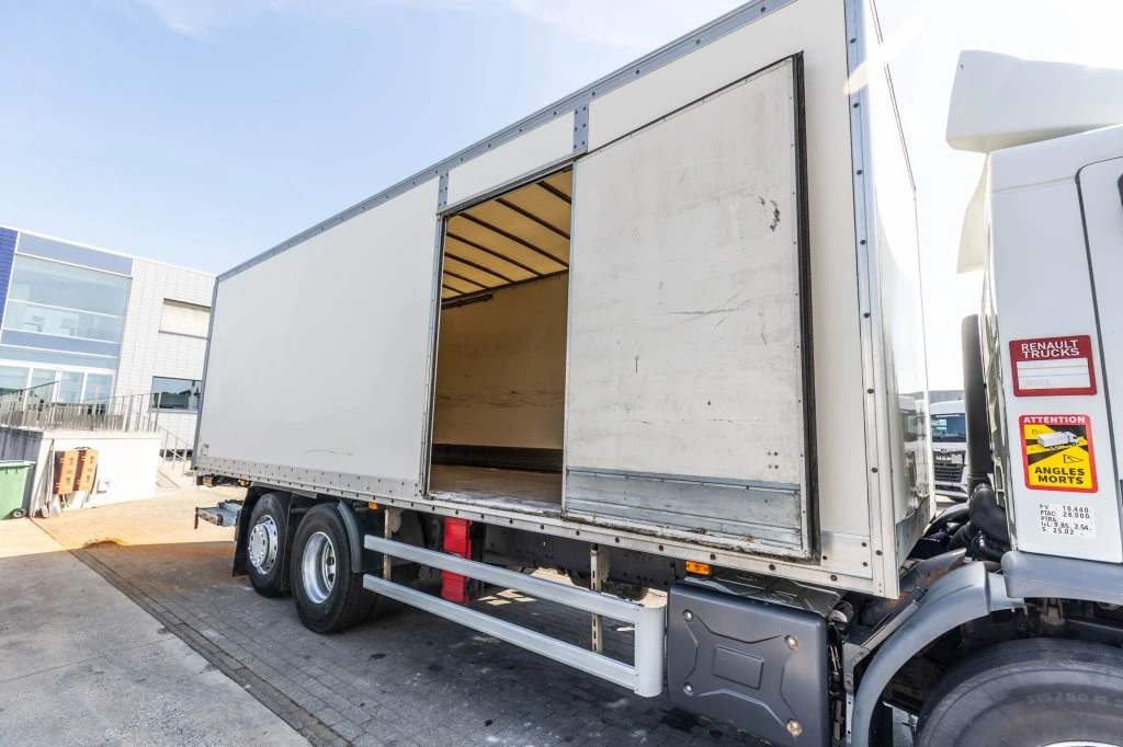 Renault 2015 - D26.320-6x2+DHOLLANDIA 2T. afbeelding 11