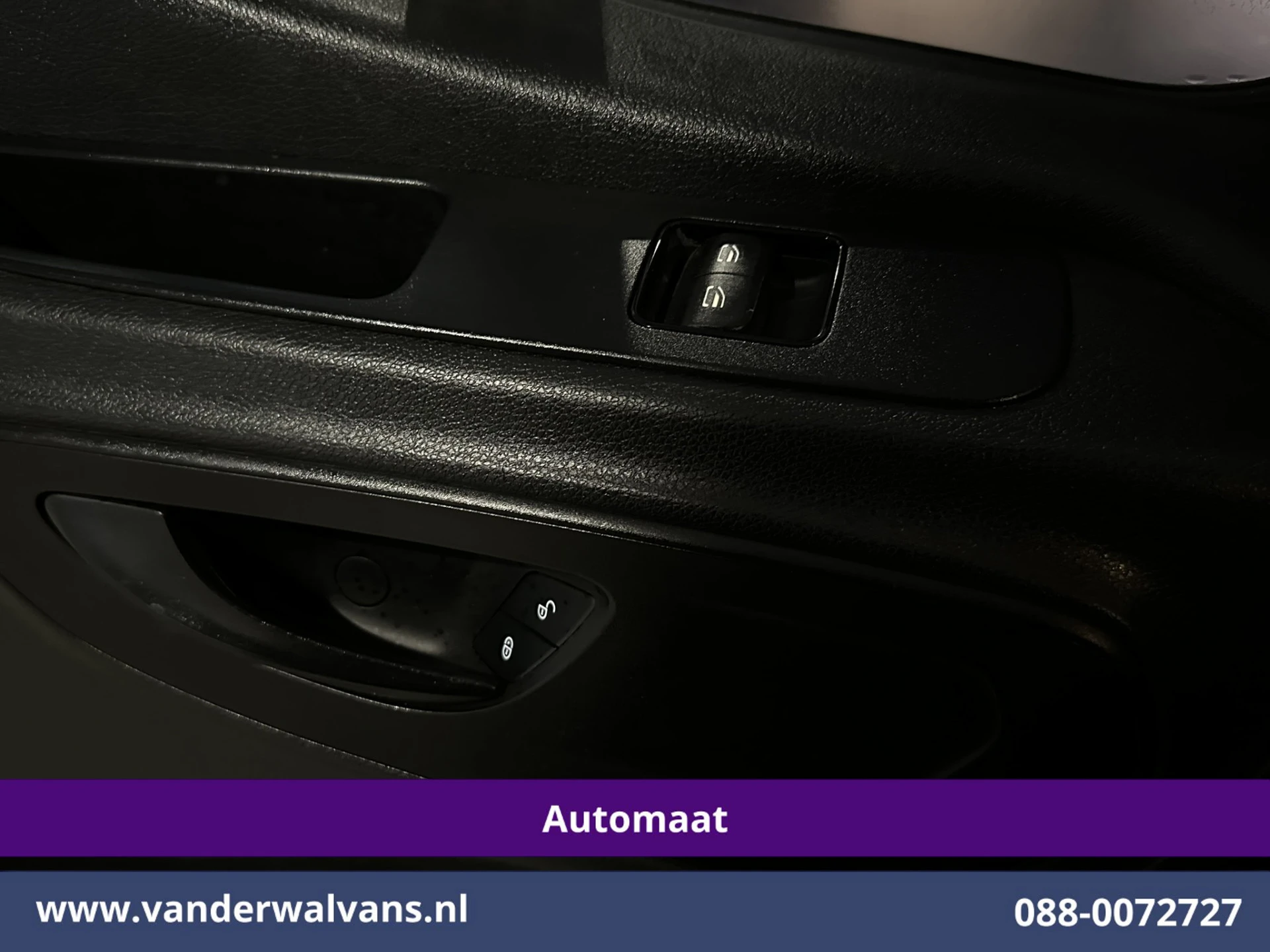 Mercedes-Benz Sprinter 2022 - 317 CDI 170pk 9G-Tronic Automaat Bakwagen Laadklep 21m3 KUUB Zijdeur Euro6 Airco | Lat om Lat betimmering | Leder afbeelding 15