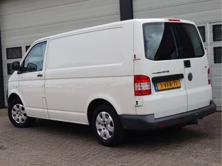 Volkswagen Transporter 2009 - 2.5 TDI 131pk - 88.000 KM NAP - Airco - Trekhaak bild 3