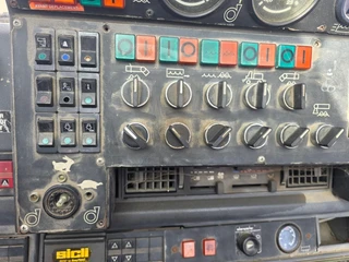 Renault VMA 105 AA 1993 - N/A image 24