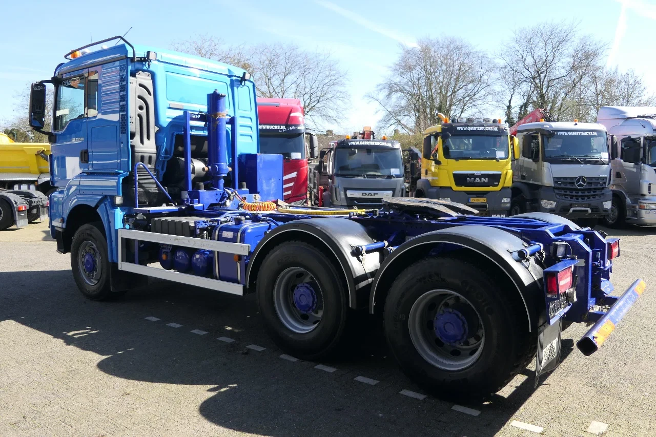 MAN TGS 2019 - 33.500 | 6X6 CARDAN | 418232Km | 2019 | Hydraulic / Tractor head | Sleep Cab. | Stand Klima | Navi | Fridge | Euro6-C | TUV/MOT/APK 07-2026 | Belgium Truck zdjęcie 8