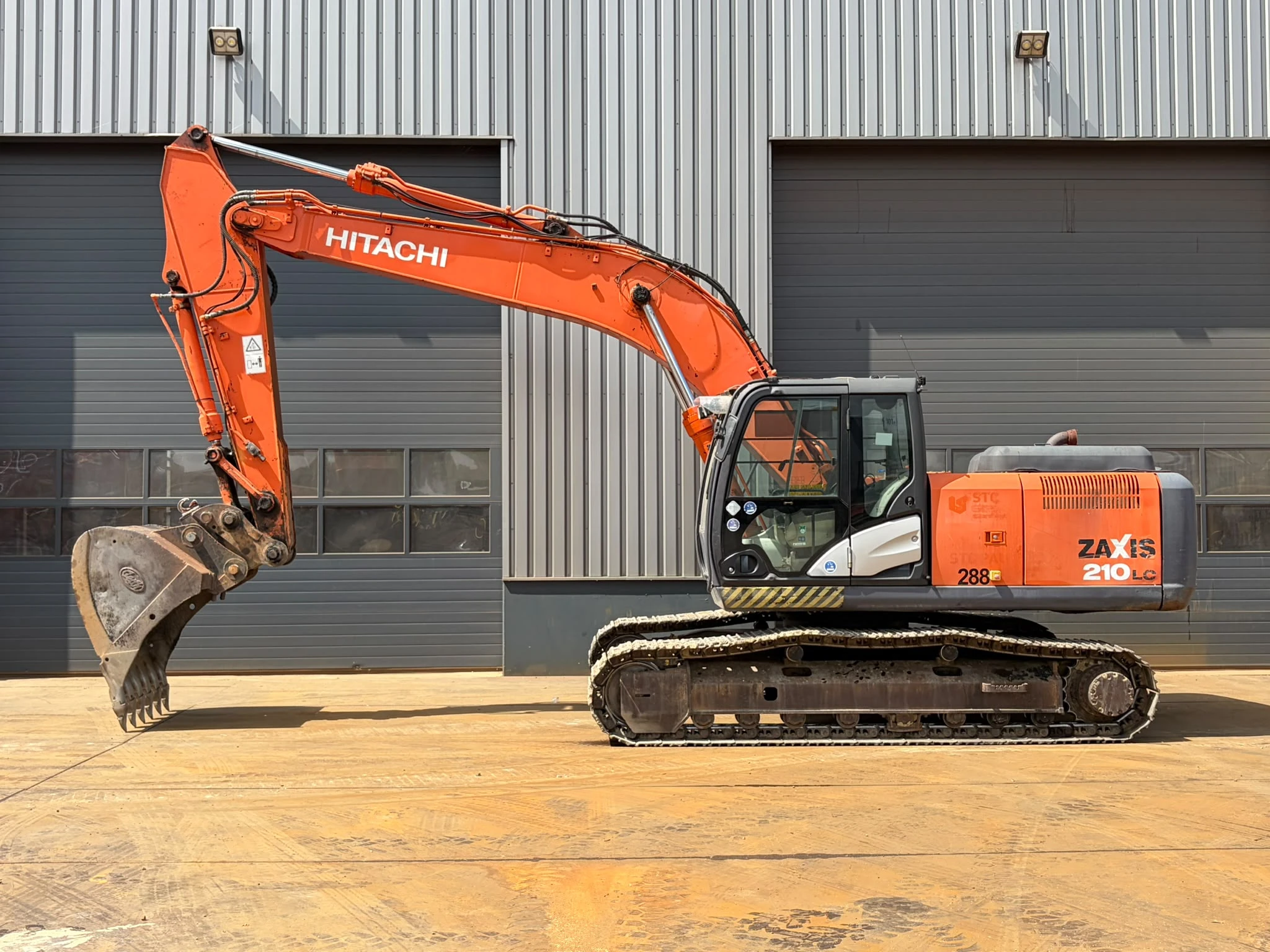 Hitachi ZX210LC-5B 2014 afbeelding 1