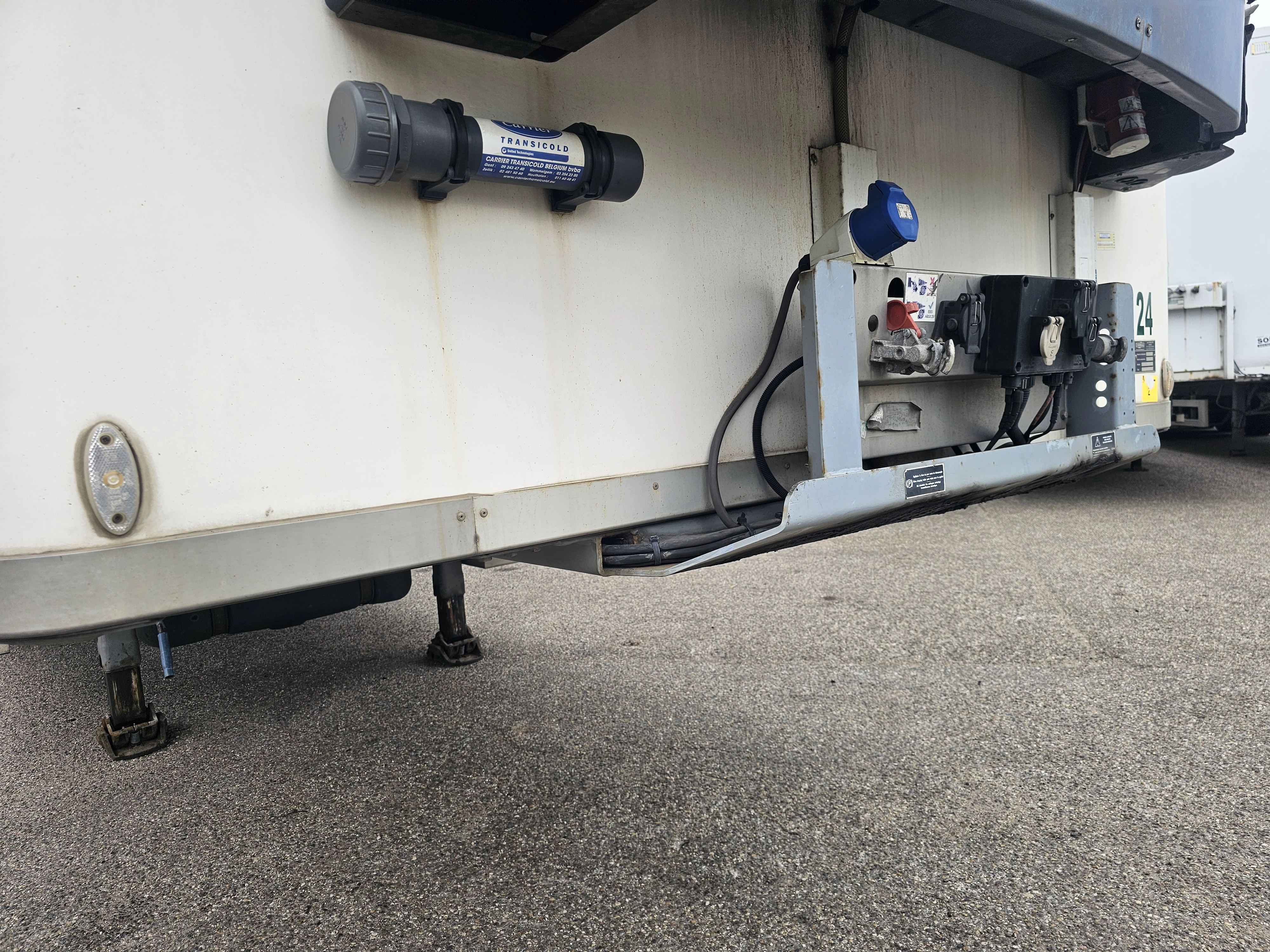 Chereau B3 /CITY TRAILER /STEERING AXLE/LIFT AXLE / 11.80 LONG /LOADING LIFT/ BPW DISC / CARRIER FRIDGE.TUV 23/7/2026 2012 afbeelding 7