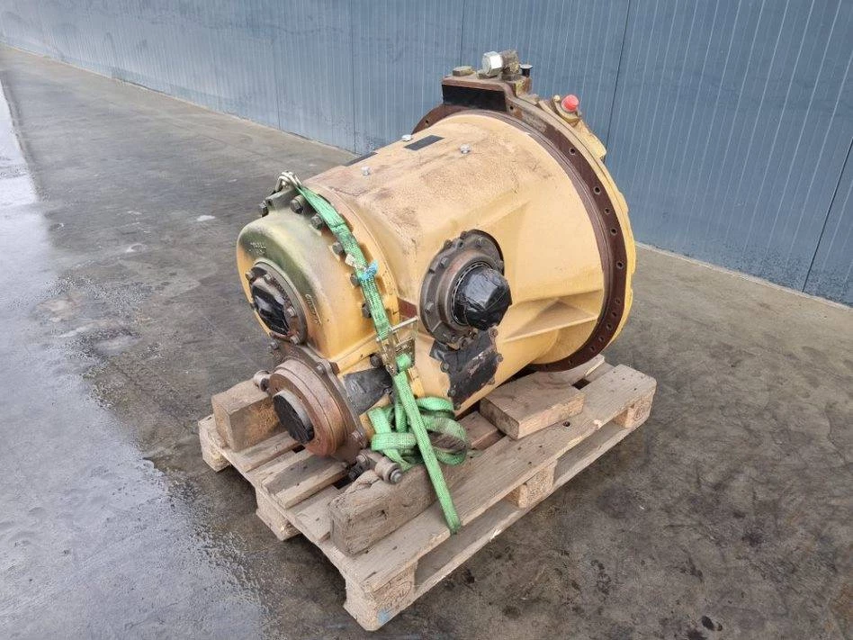 Cat - D6R Refurbished Transmission afbeelding 1