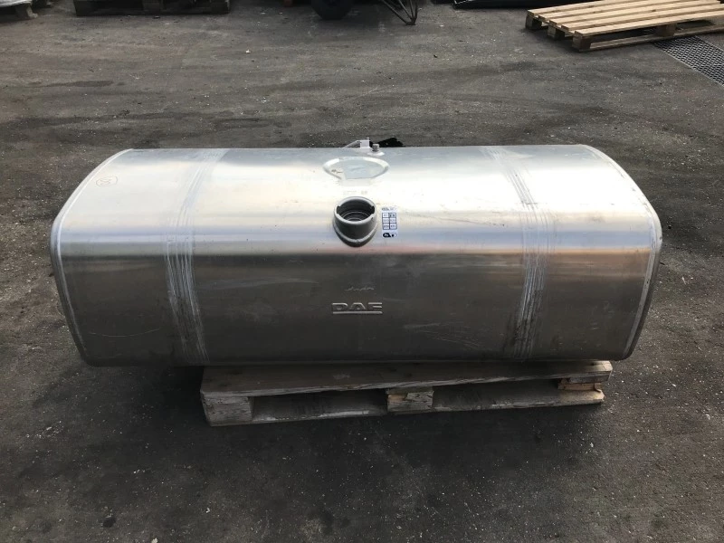 DAF 2023 - 2198109 BRANDSTOFTANK 450 LTR (155X68X51CM) ALS NIEUW Bild 1
