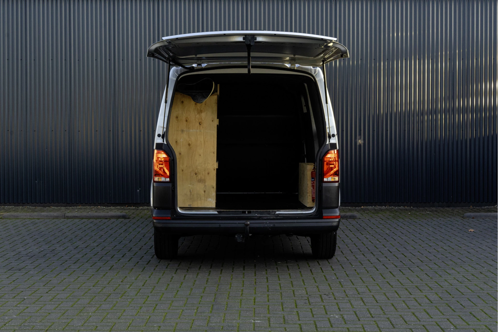 Volkswagen Transporter 2021 - T6.1 2.0TDI | L2H1 | Airco | Cruise | Trekhaak obrázek 9