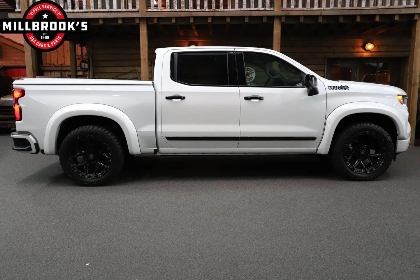 Chevrolet Silverado 2024 - High Country Black Edition, obrázek 4