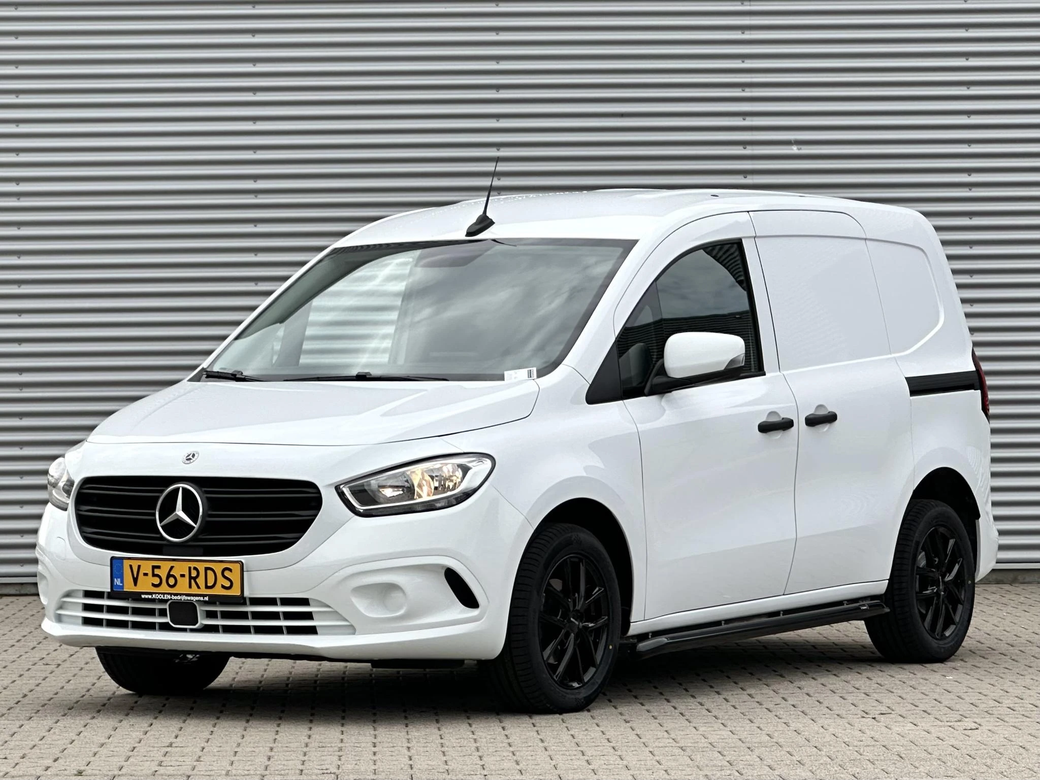 Mercedes-Benz Citan 2022 - 110 CDI L1 Pro LM velgen|Bumpers in kleur afbeelding 1