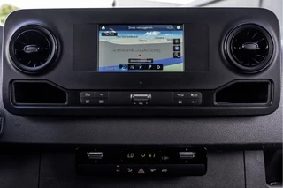 Mercedes-Benz Sprinter 2023 - **317 CDI L2H2 | Mbux | Camera | CarPlay | Navigatie | Cruise | Climate | PDC | Euro 6** afbeelding 16