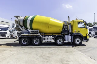 Volvo 2014 - FMX 370 + LIEBHERR 10 m3 afbeelding 3 miniatuur