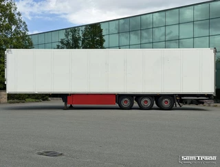 Schmitz Cargobull N/A 2016 - SCB*S3B SCHMITZ TKM COOLING LIFT AXLE TAIL LIFT 1340x250x270 CM INSIDE FLOWERWIDE NL-TRAILER bild 2