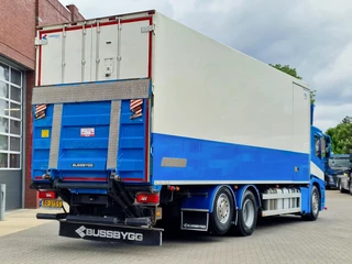 Scania P 2020 - P370 6x2*4 - Thermoking T-1000R Frigo - Bussbygg box - Hooks/Rohrbahnen/Vleeshang - Zepro loadlift - Retarder - Full air image 7
