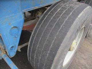Fruehauf N/A 1982 - 2 Axle , Steel Tipper , Drum brakes, Spring suspension imagen 8