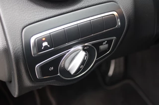 Mercedes-Benz C-Class 2020 - Estate 300e AMG Line LEDER CARPLAY DAB CAMERA image 20