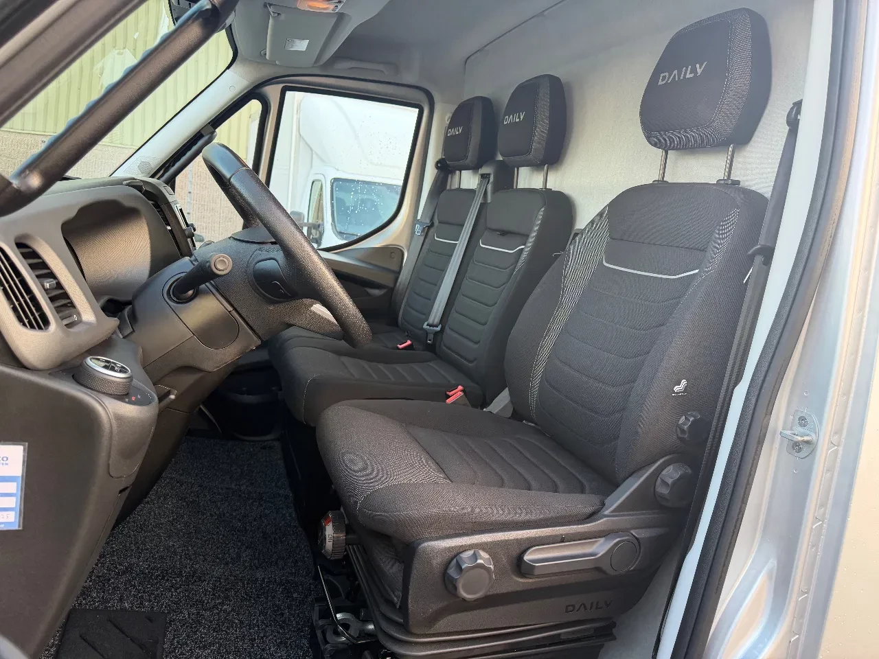 Iveco Daily 2024 - 35S21 L2H2 Automaat Airco Navi Cruisecontrol Lucht Vering BPM VRIJ imagen 14