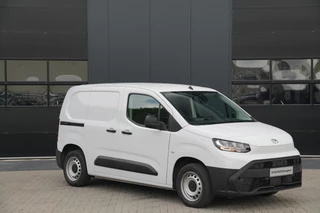 Toyota ProAce 2024 - CITY 1.5 D-4D L1 100pk - Airco - DAB - PDC - Trekhaak - Rijklaar image 3