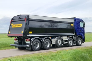 Iveco X-Way 2026 - 10x4 midlift 49-ton met Hyva achteroverkipper image 2