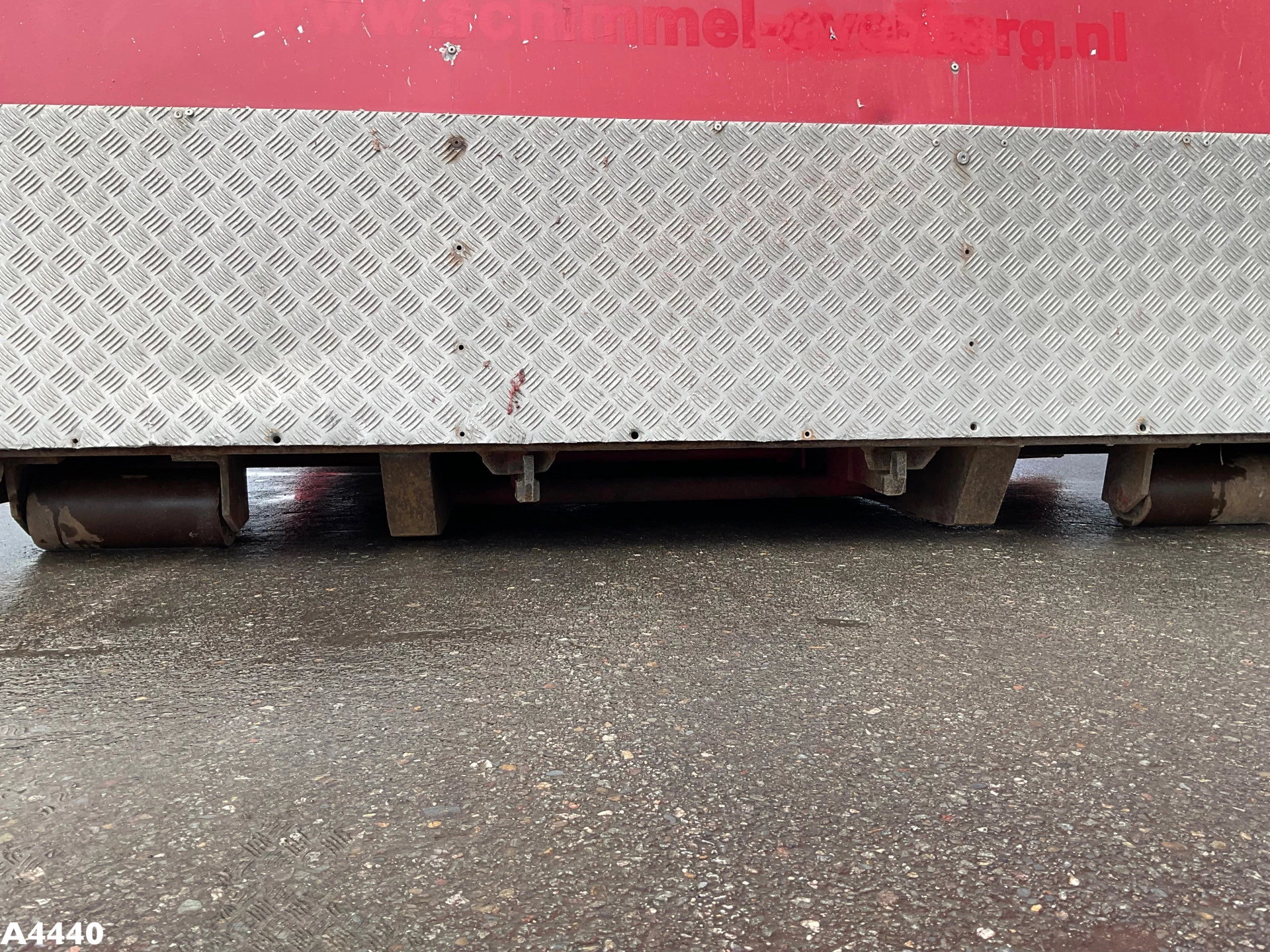 Container 25 m³ met milieukleppen afbeelding 8