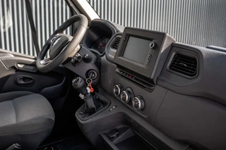 Renault Master 2024 - 2.3dCi | Bakwagen met Laadklep | LED | Carplay | Camera | Cruise afbeelding 2 miniatuur