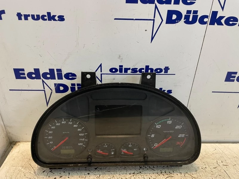 Iveco 2013 - 5802294304 INSTRUMENT PANEL obrázek 1