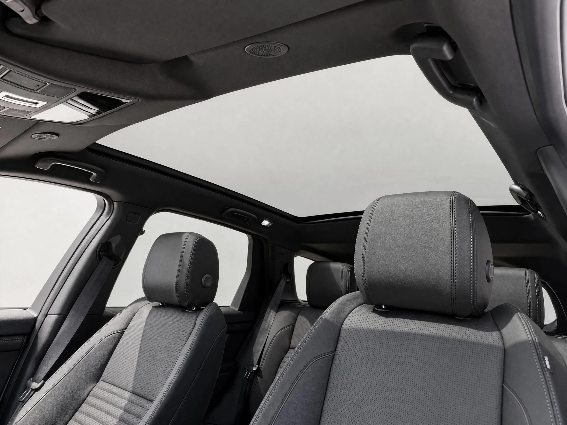 Land Rover Discovery Sport 2025 - 1.5 P270e PHEV Dynamic SE | Panorama | 360gr camera | afbeelding 14