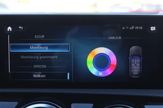 Mercedes-Benz A-Class 2021 - 180 AUT7 AMG LINE NIGHT PAKKET SFEER WIDESCREEN NL AUTO imagem 27