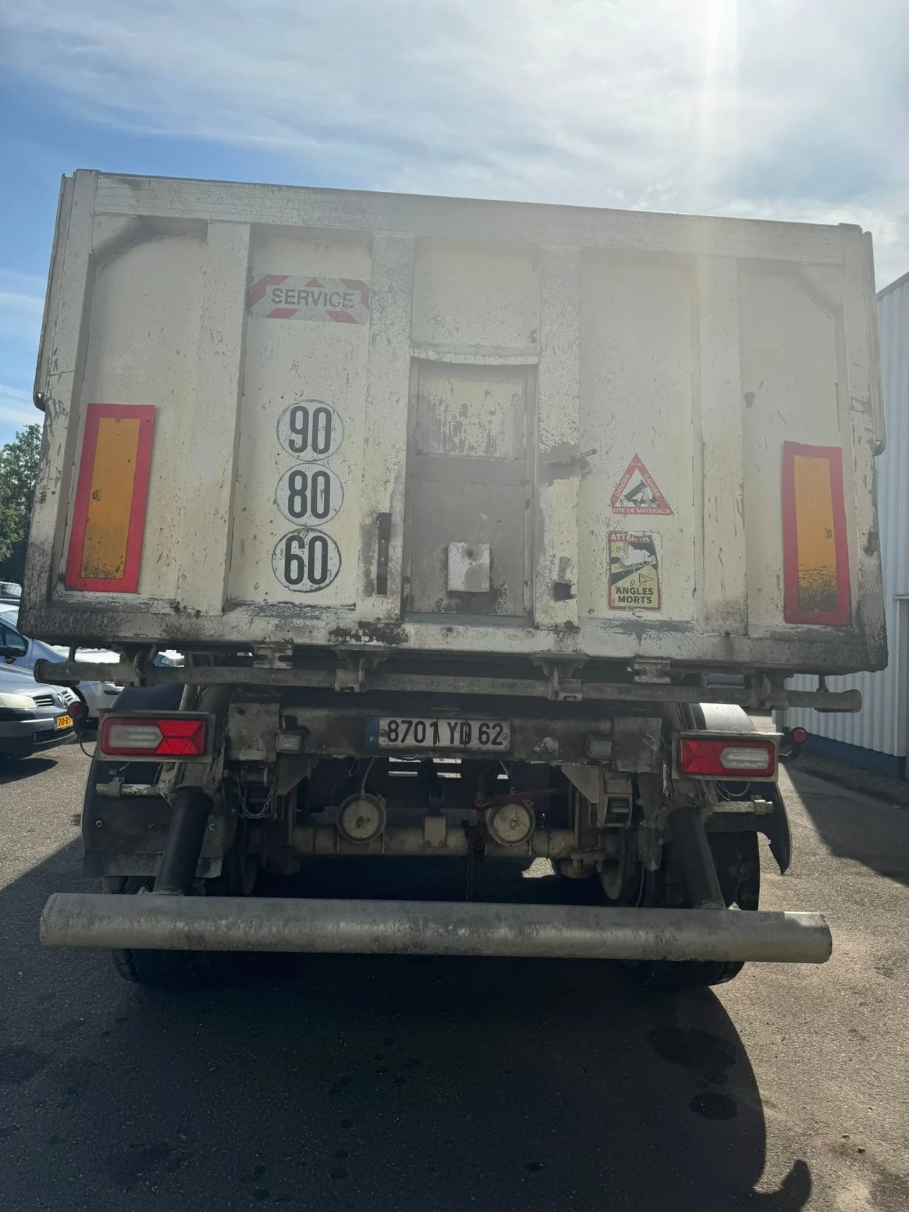Benalu 2008 - 2 Axle Alu Tipper , Spring Suspension , Drum Brakes изображение 7