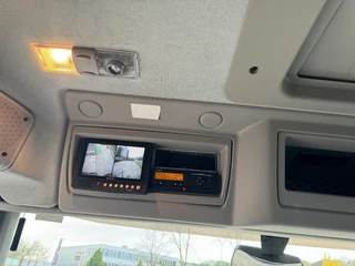 Volvo FE 250 2013 - 4X2 - EURO 6 + THERMOKING T-500R + DHOLLANDIA LIFT obrazek 20