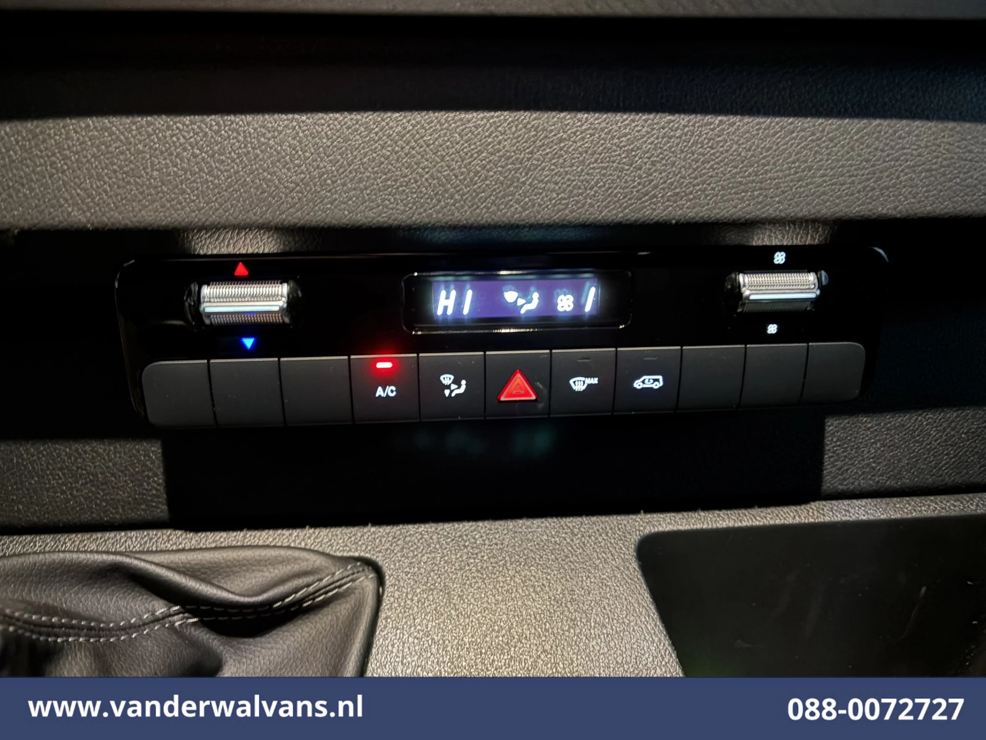 Mercedes-Benz Sprinter 2023 - 317 CDI 170pk L3H2 Euro6 Airco | 360 graden Camera | Navigatie | Apple Carplay | Cruisecontrol image 9