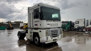 Renault AE 440 Magnum E-tech 1999 - N/A imagem 3