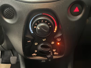 Toyota Aygo 2016 - 1.0 VVT-i x-now 2e Eigenaar - NAP - Cruise - Airco bild 19
