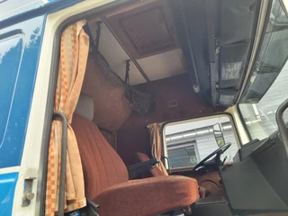 Volvo F 12 1982 - 4X2  Globetrotter   original low km obrazek 16