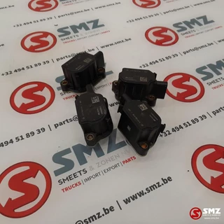Mercedes-Benz N/A - Occ set van 4 magneetventielen AMG C63S Mercedes zdjecie 1