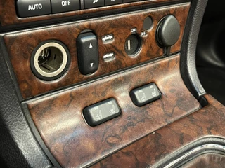 Ford Thunderbird 2003 - USA Convertible 4.0i V8 Premium Automaat obrazek 52