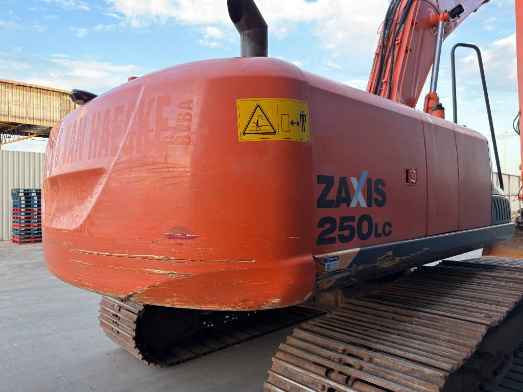 Hitachi 2016 - ZX250LC-5B Long Reach afbeelding 11