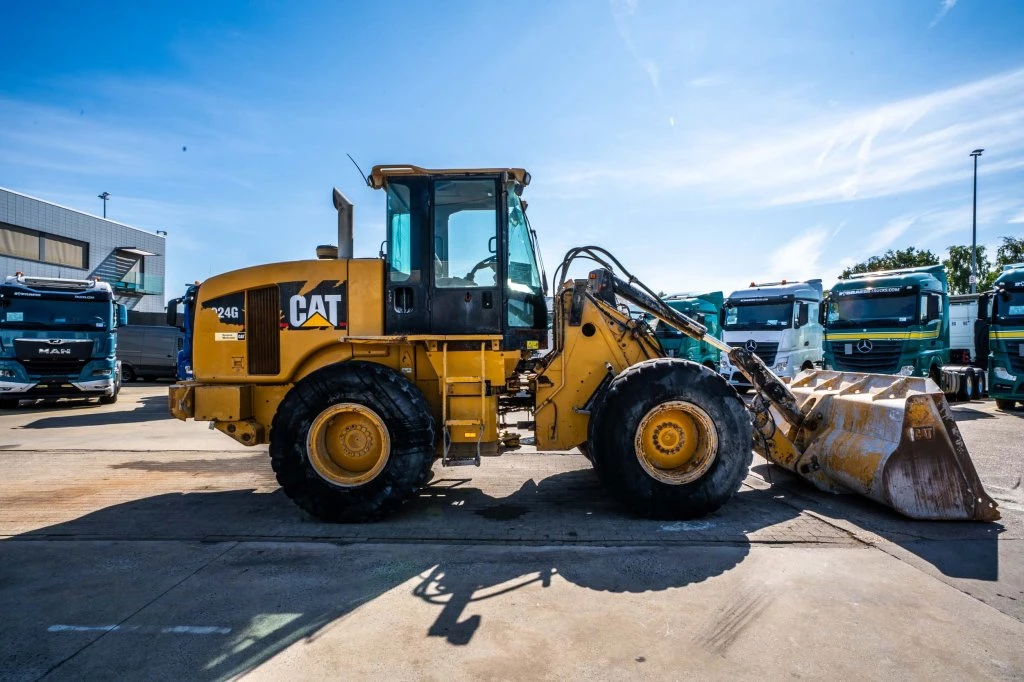 Caterpillar 2008 - CAT 924G // GODET 3m3 imagem 3